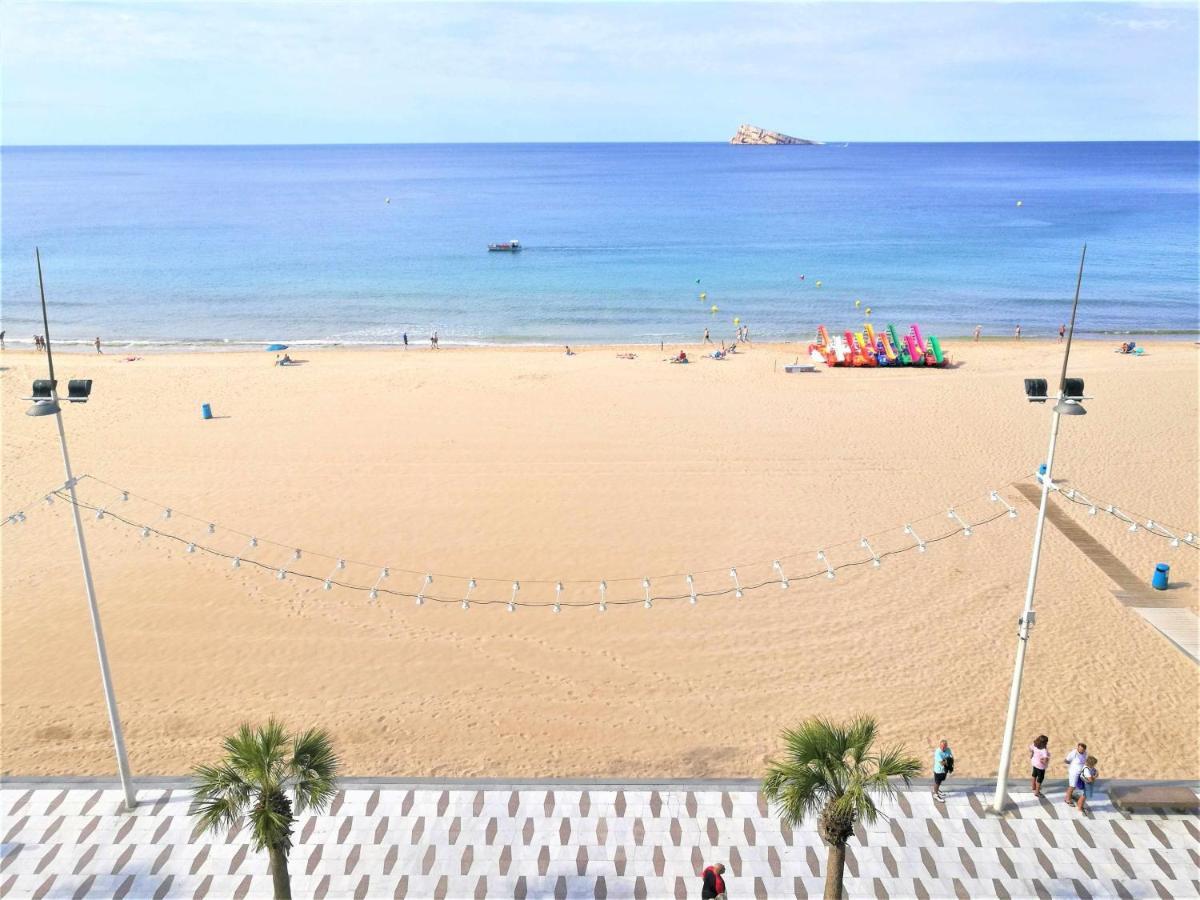 Primera Linea De Playa Frente Al Mar Бенидорм Екстериор снимка
